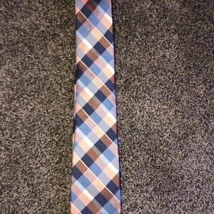 Express slender tie.